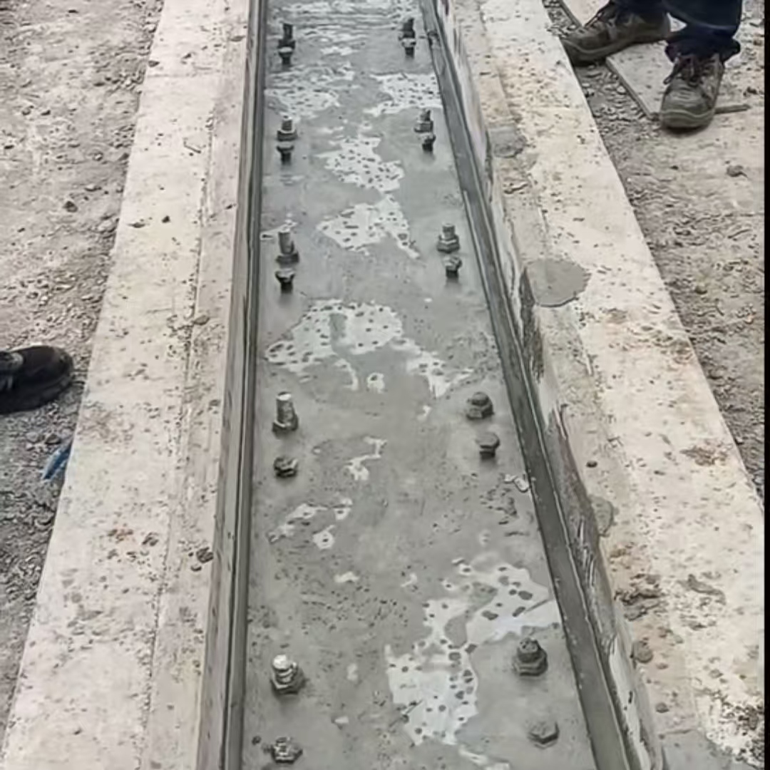 黄冈环氧树脂轨道胶泥是什么？用在哪里？
